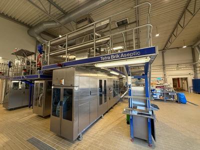 Overview picture of 1997 Tetra pak TBA/21 1000 S Aseptic filling machine